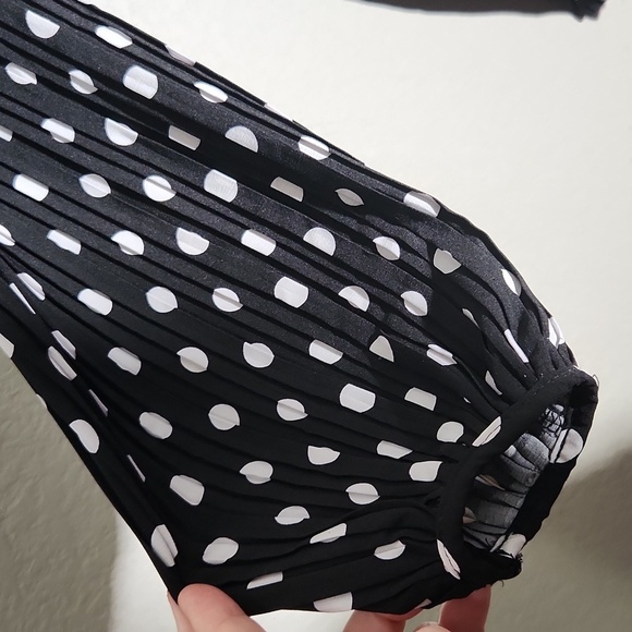 Lulus Dress Pleated Polka Dot Medium Black White Old Money - Picture 3 of 14